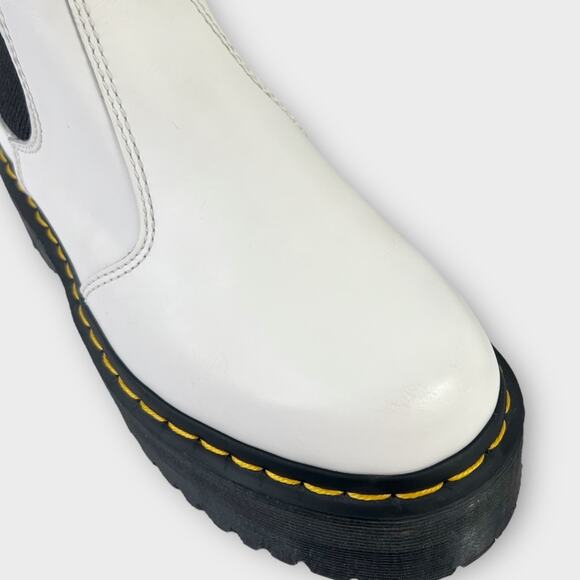 Dr. Martens Women's 2976 Quad Smooth Leather Platform Chelsea Boots White Size 7 - Picture 12 of 16